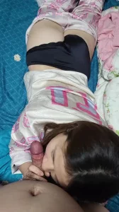 像不像你们女朋友在床上的样子