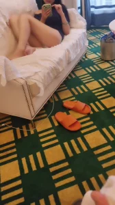 第一次给前台小姐姐玩小玩具（有完整版）