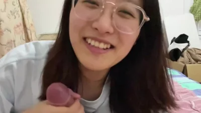 超骚的眼镜妹，超神颜值，轻素颜无美颜纯天然有完整版