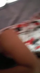 这个是我们隔壁小区的，42岁了，姑娘刚结婚